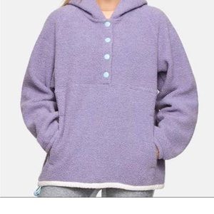 Outdoor Voices Megafleece Pullover in Pale Iris Size XS